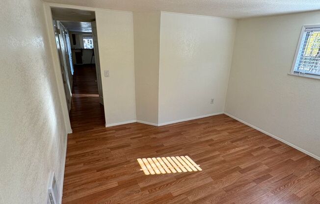 2 beds, 1 bath, $1,200, Unit 1