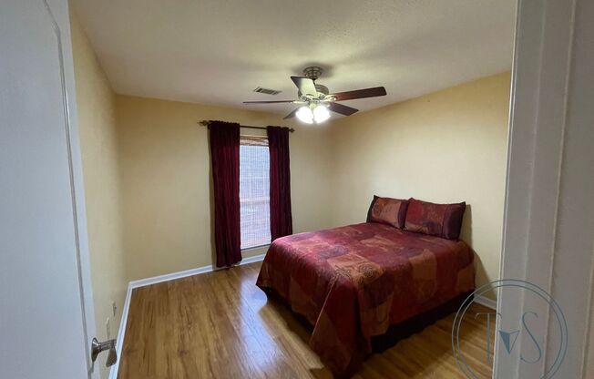 4 beds, 2 baths, $2,100