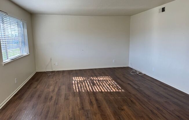 Nicely updated Mequon Condo
