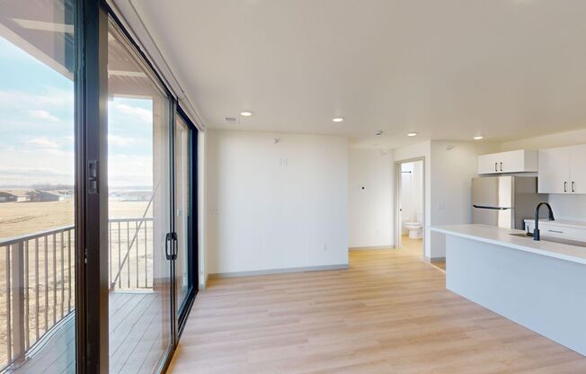 1 bed, 1 bath, 468 sqft, $745, Unit 2405-104