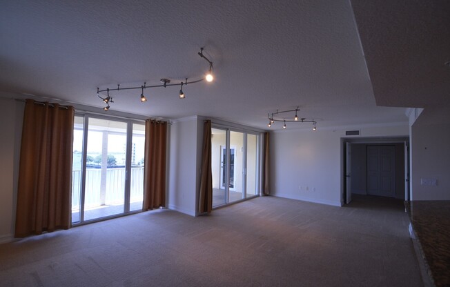 BEAUTIFUL RIVERFRONT 3/3 CONDO IN MERRITT ISLAND