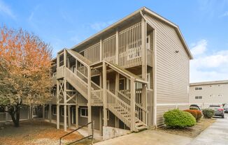 2 beds, 1 bath, 765 sqft, $1,220, Unit 2734