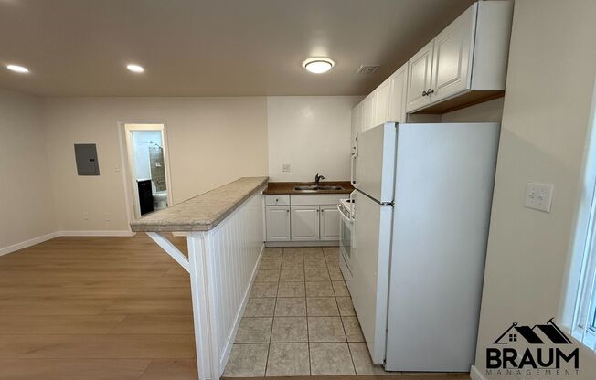 1 bed, 1 bath, 850 sqft, $1,850, Unit 19