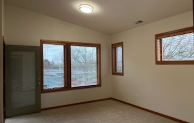 2 beds, 2.5 baths, $3,399