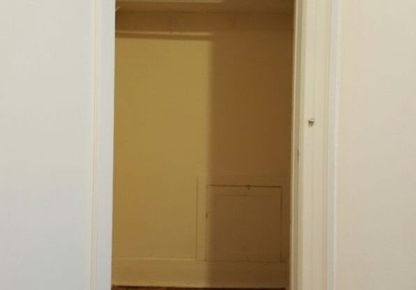 2 beds, 2 baths, 775 sqft, $1,875, Unit 410