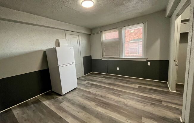 Jones Colfax 2207 Jones