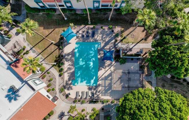 Oakridge Apartments - Aerial View