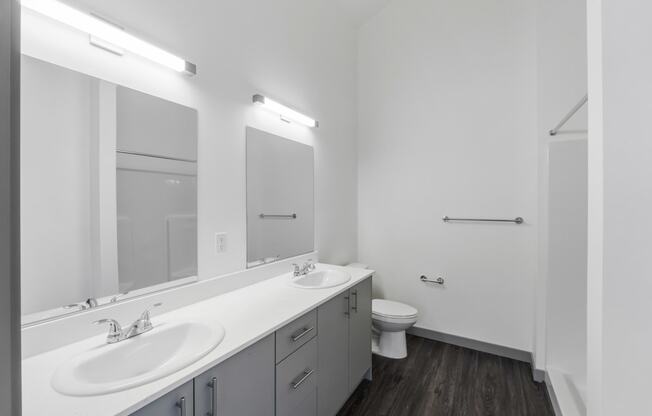 2 Bedroom Vaulted Ceilings