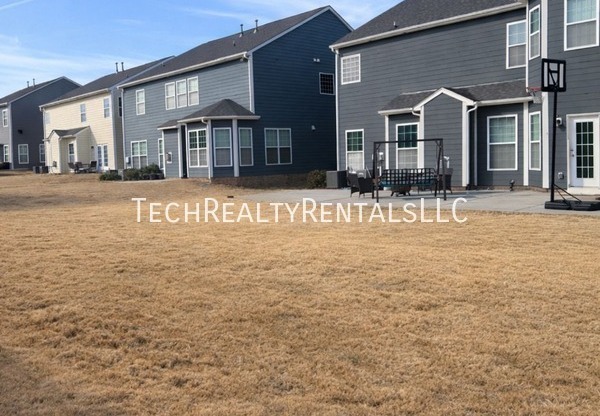 1264 TRANQUILITY PT AVE NW