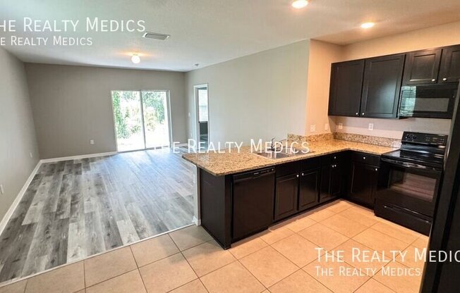 10906 CARLTON FLDS DR