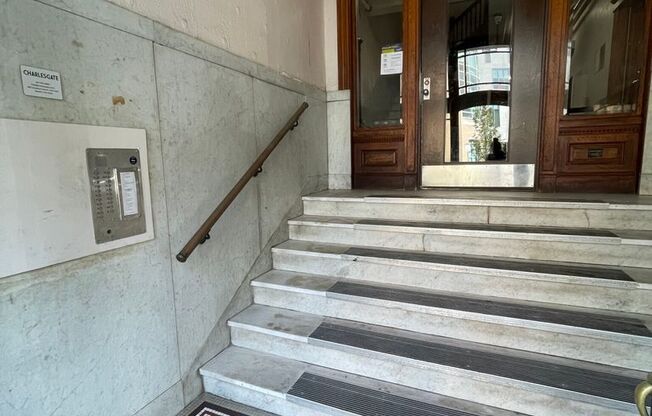 1 bed, 1 bath, 471 sqft, $2,900, Unit 14P-15