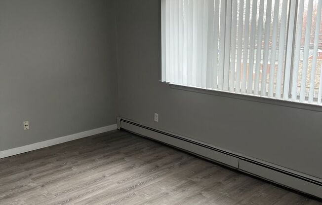 5670 Pardee