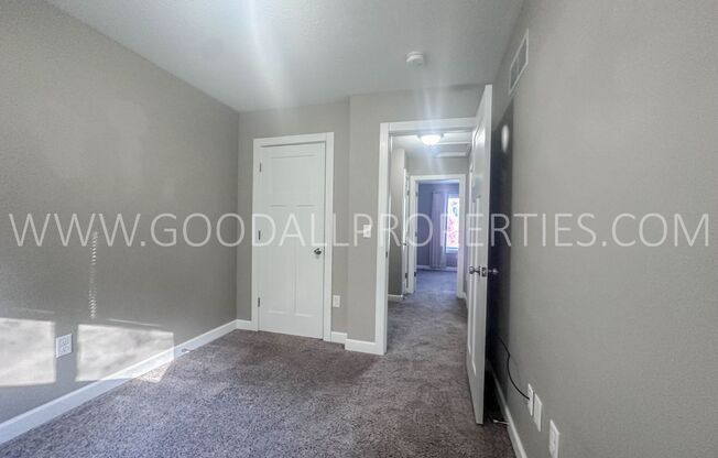 3 beds, 1.5 baths, $1,475