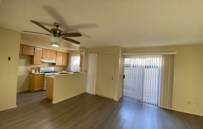 2 beds, 2 baths, 800 sqft, $2,350, Unit Unit 118