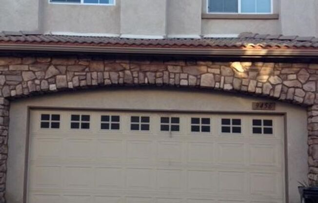 Luxurious 5-Bedroom, 3-Bath Oasis in Prime North Hills!