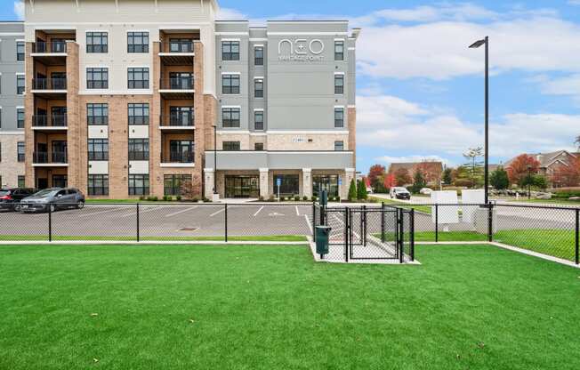 the residences at city center apartments photo 1