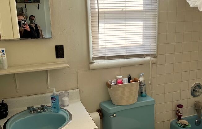 1202 South Park Avenue