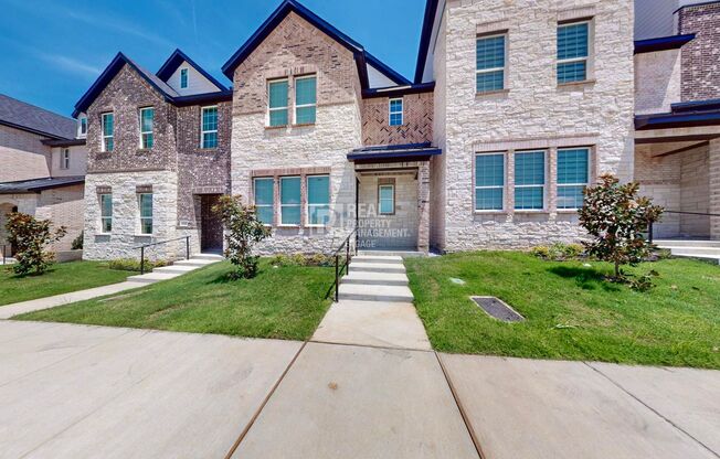 Brand New 3 bedroom Home for Rent in Irving!