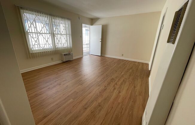 1114 E. Wilson Ave. Glendale CA