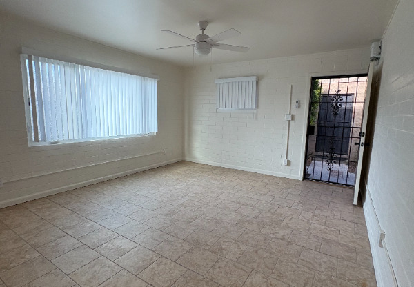 931 GRAND AVE