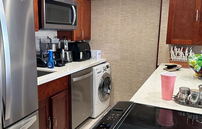 2 beds, 2 baths, $3,500