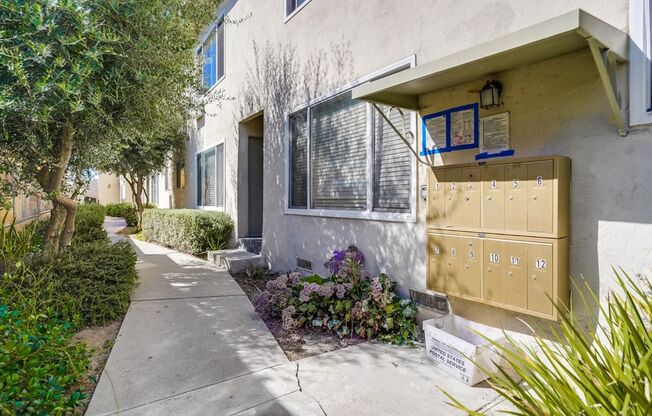 Gated, Mid‑Century Multi‑Family Property near Metro Access and Victoria Park