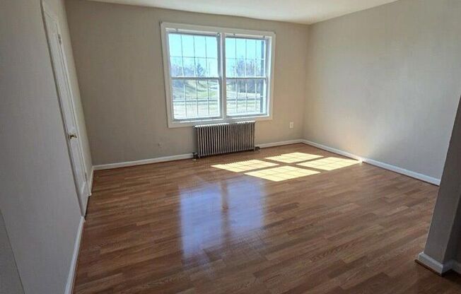 3208 EAST CAPITOL ST NE