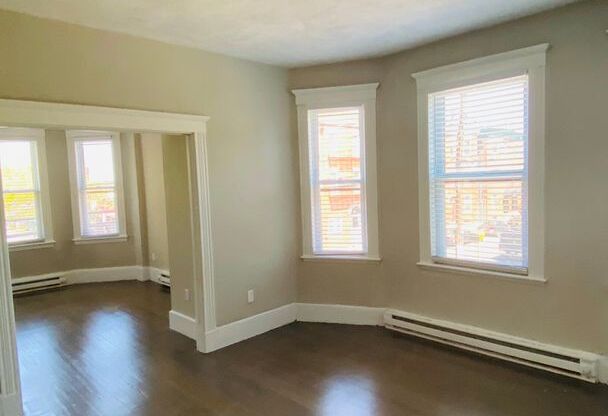 Spacious 3 Bedroom in Chelsea