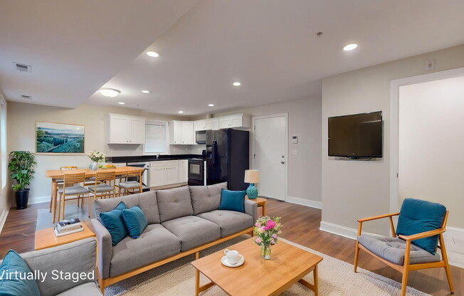 60 HOLWORTHY ST