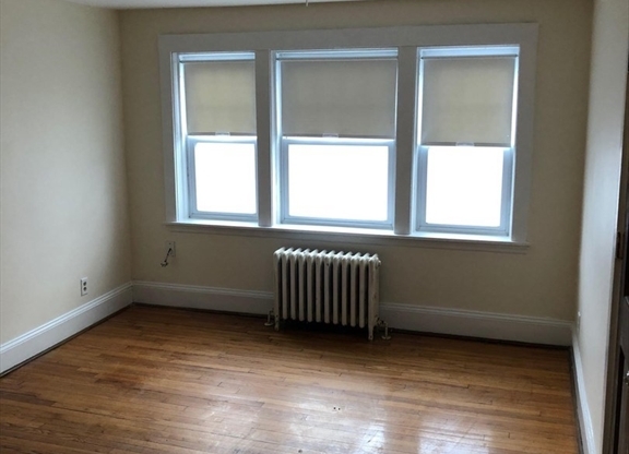 1 bed, 1 bath, 500 sqft, $1,825, Unit 1