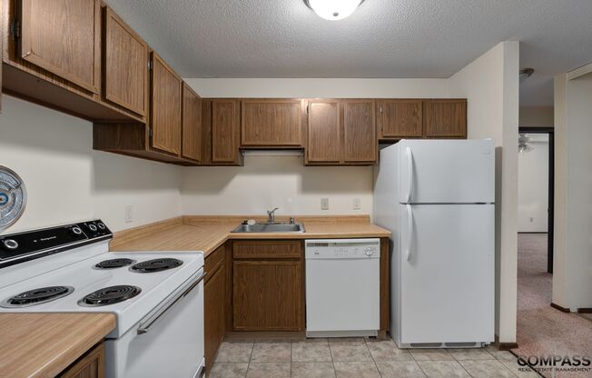 1 bed, 1 bath, 709 sqft, $1,045, Unit 2214-306