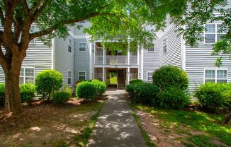 4 beds, 4 baths, $1,700, Unit Unit 204