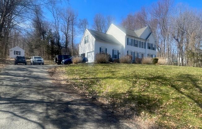 Spacious 5 Bedroom 3.5 bath colonial on private lot