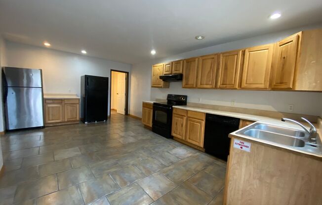 1328-1330 Knollwood