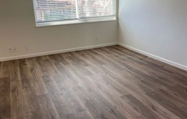 536 S 8th Street