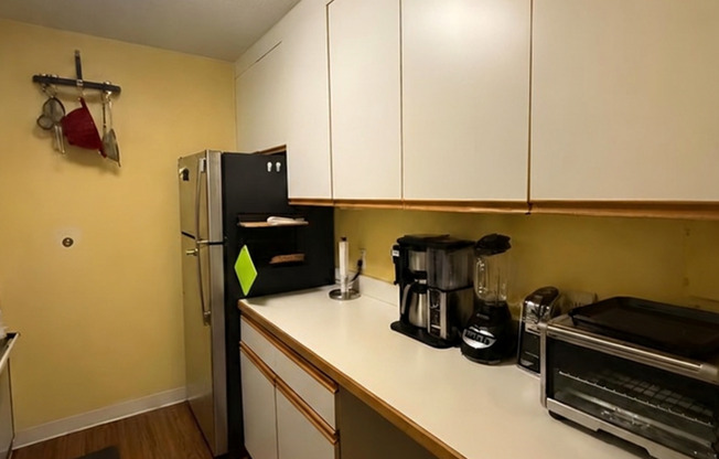 1 bed, 1 bath, $2,800, Unit 703
