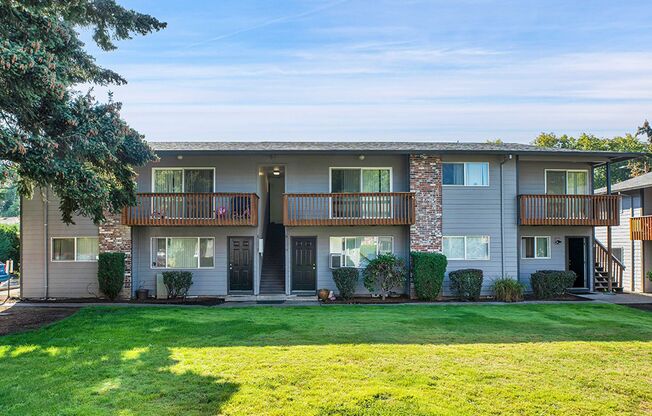 #245 VILLAGE GREEN APTS