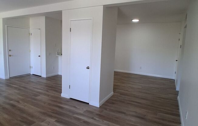 1 bed, 1 bath, 665 sqft, $2,100, Unit 227