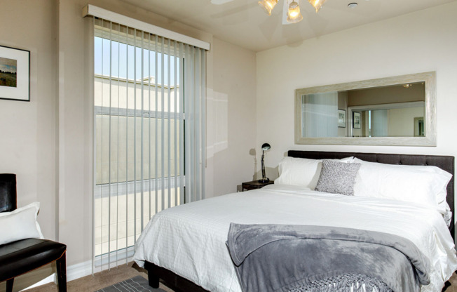 1 bed, 1 bath, 910 sqft, $2,795, Unit 1