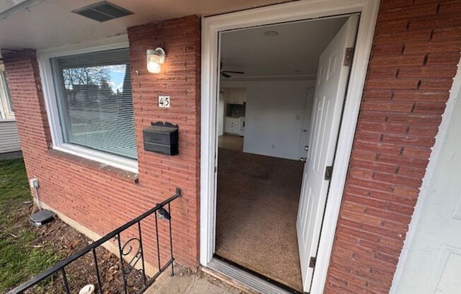 47 East Garland Avenue