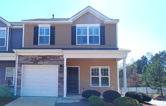 Charming, end-unit, townhome located in the Wrights Crossing Community!