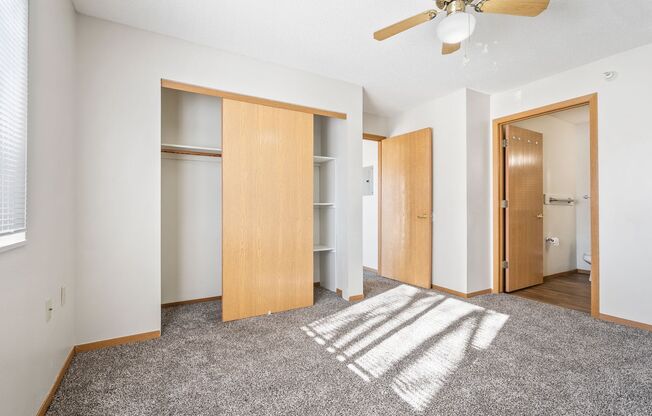 1 bed, 1 bath, 572 sqft, $845