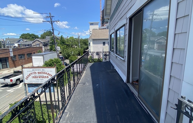 86 PROSPECT ST