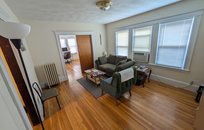 56 DERBY ST