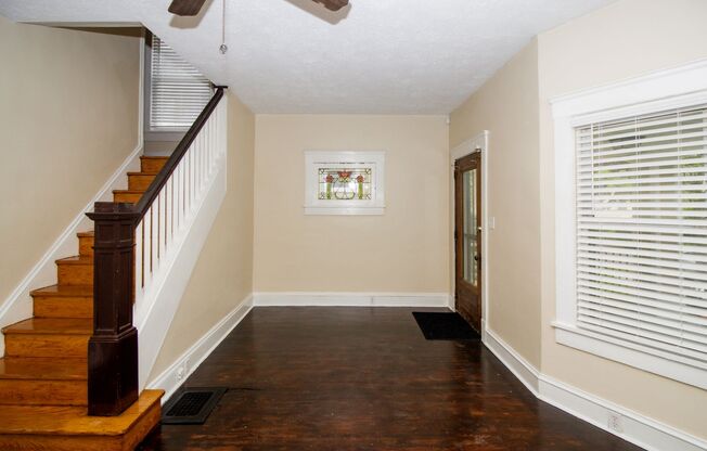 3 bedroom home near Edgewater Park