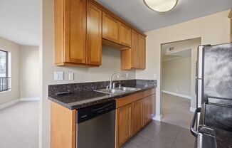 2 beds, 2 baths, $3,350, Unit # 432