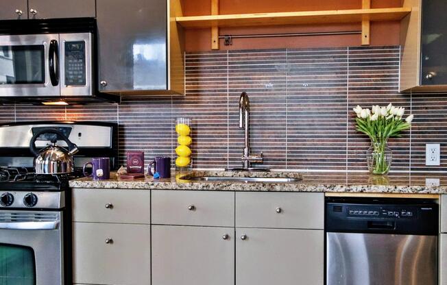 1 bed, 1 bath, $7,000, Unit PHA