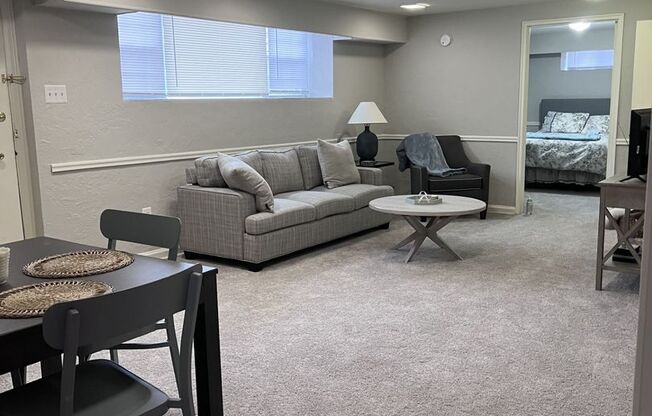 1 bed, 1 bath, 715 sqft, $1,610, Unit C1-5