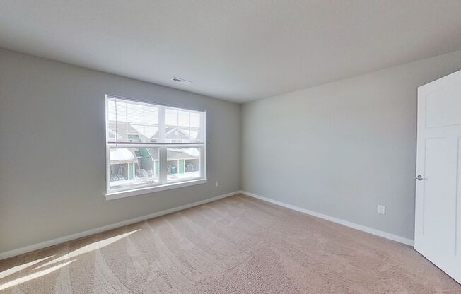 2 beds, 1 bath, $1,717, Unit 62