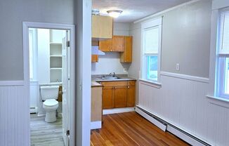 2 beds, 1 bath, 1,000 sqft, $1,495, Unit Unit 552-2